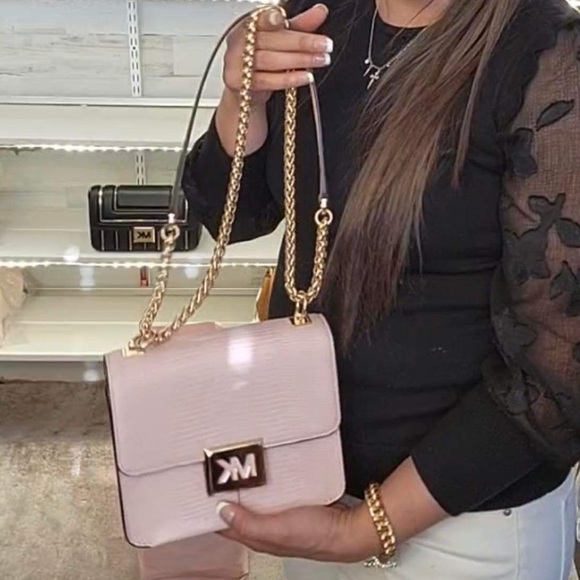 Pink Rose - Picture 3 of 4